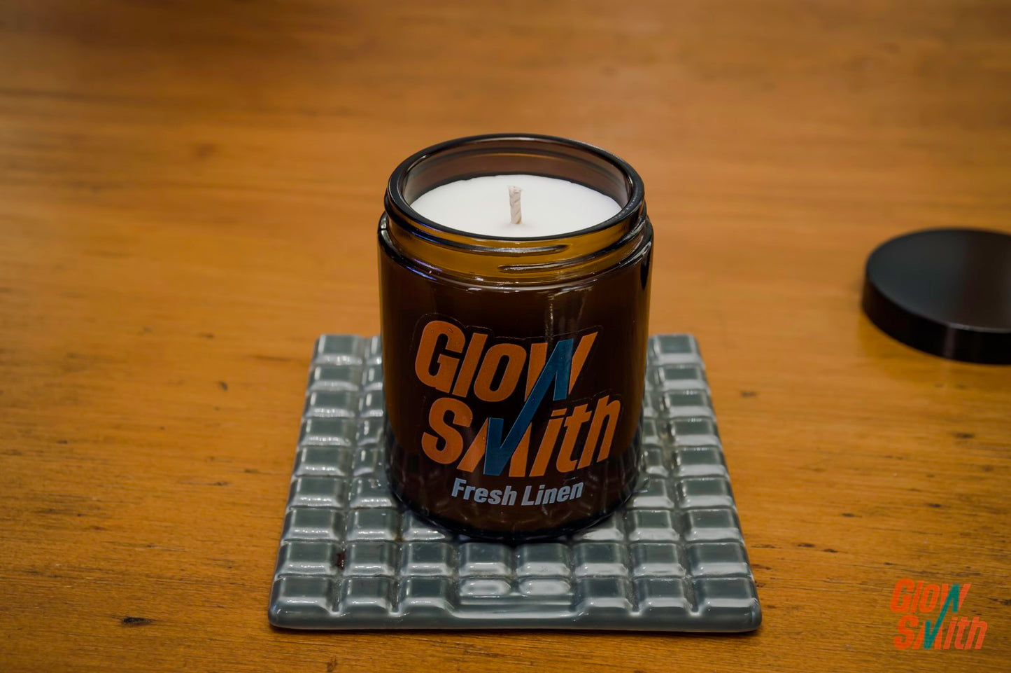 Amber Glow Candle: Small - Fresh Linen