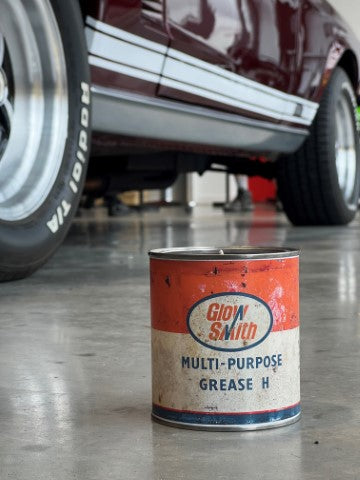 The Rise of Masculine Fragrances: Exploring the Appeal of Men's Candles