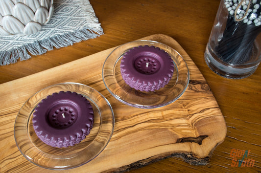 Glowsmith Wild Pomegranate Series Land Rover Tyre Candles 4-pack, perfect petrolhead gift.