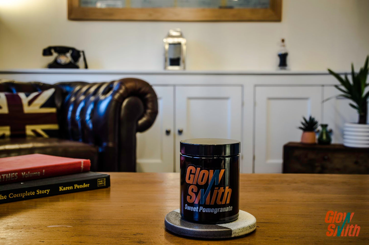 Small Vintage Smoked Glow Candle - Sweet Pomegranate